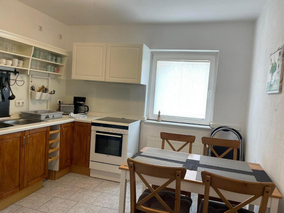 Top Lage In Rostock 3 Zimmer Wohnung Mit Bestem Ausblick Im 1 Og Rechts Екстериор снимка